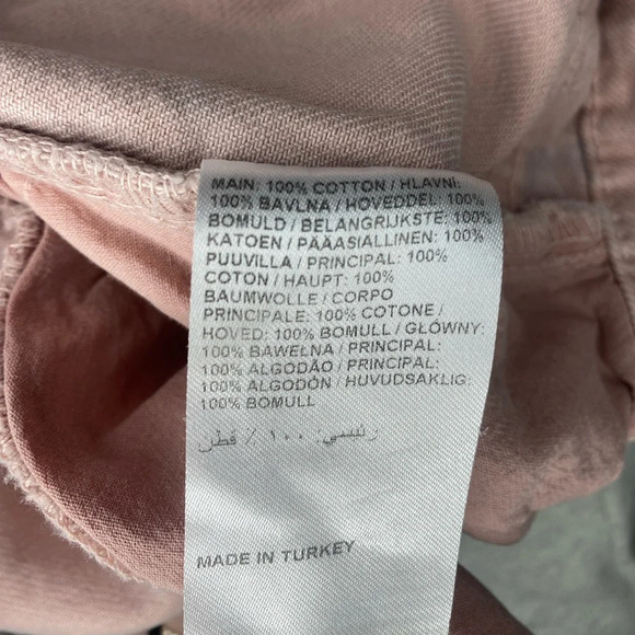 Ragged pants - Picture 13 of 13